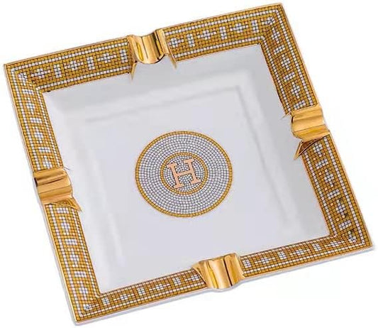 Luxury European Gold-Trimmed Ceramic Ashtray｜Square Vintage Style Tray for Home & Office｜19.4×19.4×3.4 cm