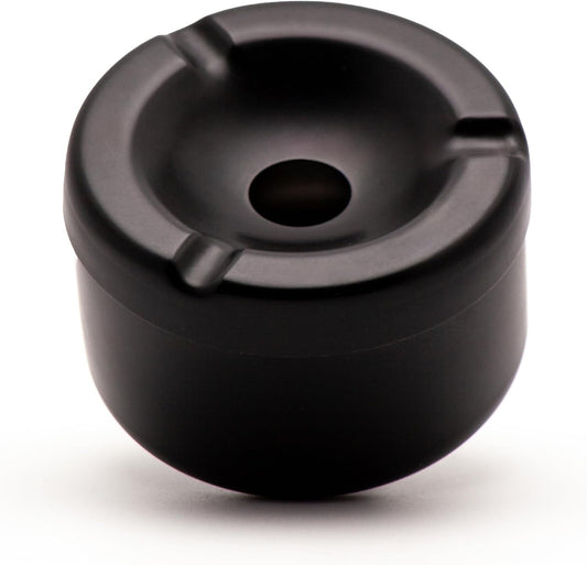 Minimalist Black Windproof Ashtray with Center Hole – Modern Design, Anti-Odor & Spill-Proof – Ideal for Indoor & Outdoor Use