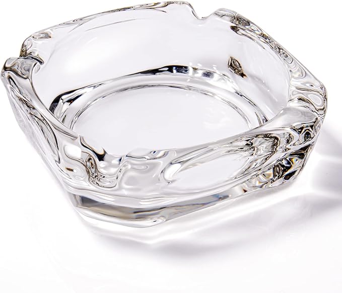 Portable Clear Glass Ashtray｜Mini Round Crystal-Style Ashtray｜Compact Tabletop Design｜3.66 × 1.18 Inches